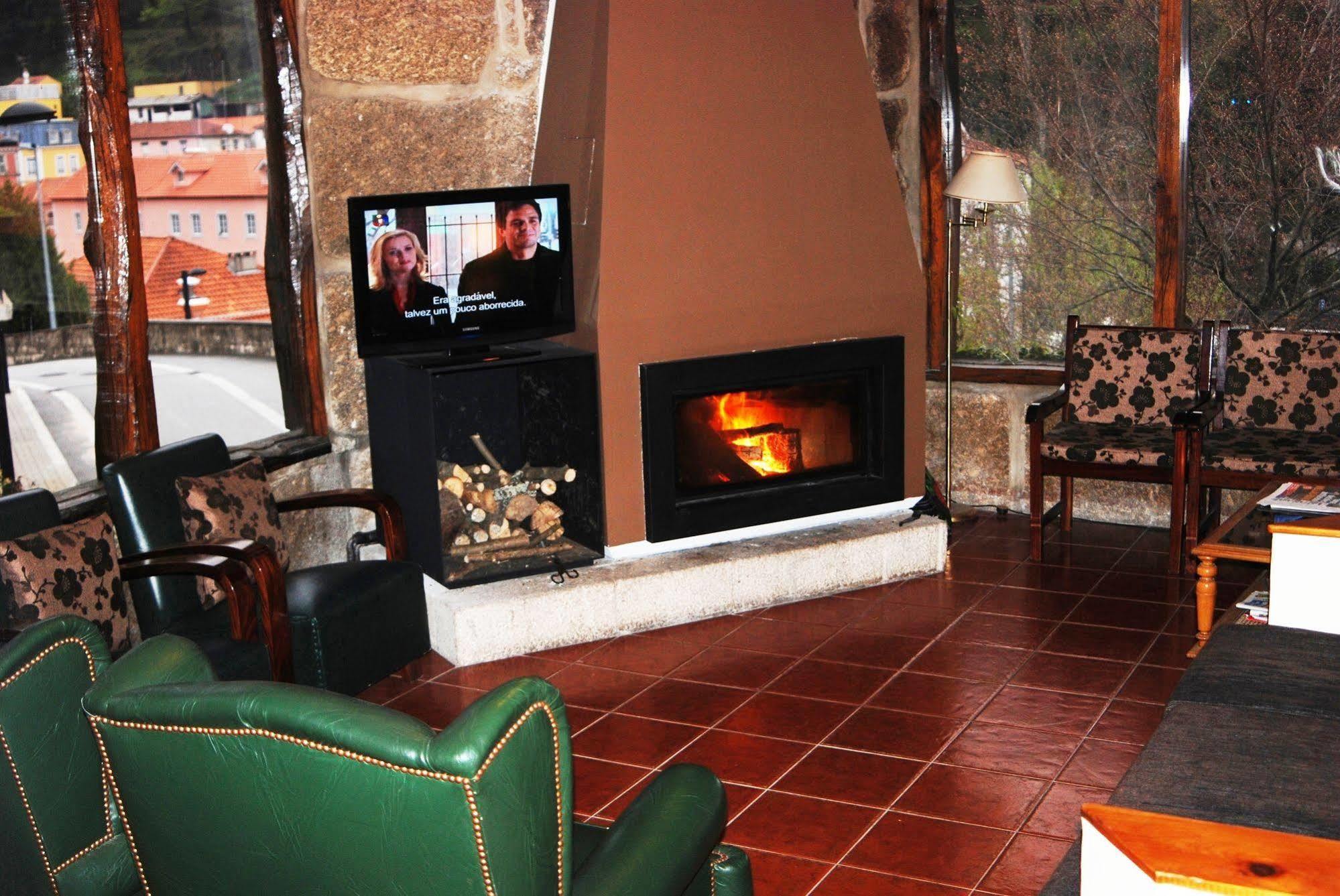 Hotel Carvalho Araujo Герес Екстериор снимка